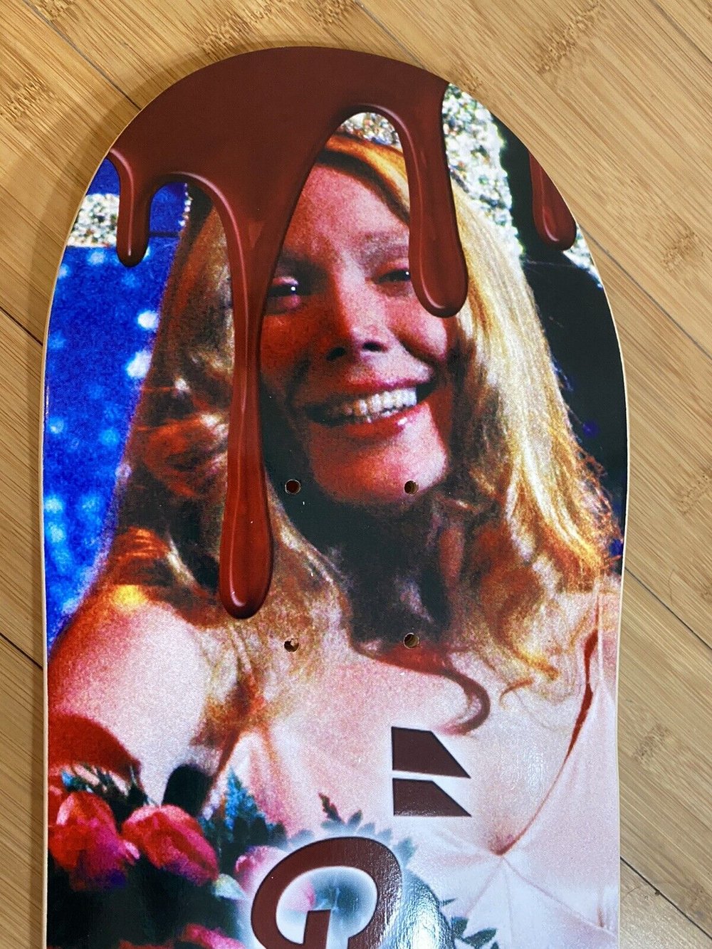 Signed WILLIAM KATT Al Garcia Everyone CARRIE Autographed Skateboard Deck 8.25 Halloween